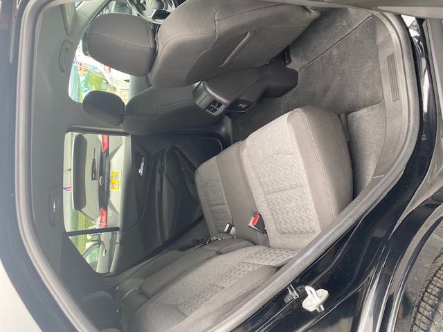 2023 Chevrolet Equinox LT - Photo 10
