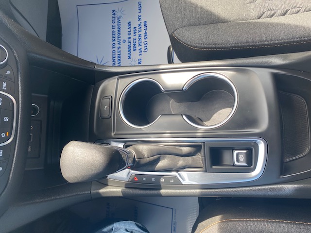 2024 Chevrolet Equinox LT - Photo 11