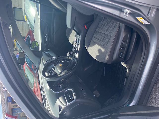 2024 Chevrolet Equinox LT - Photo 12