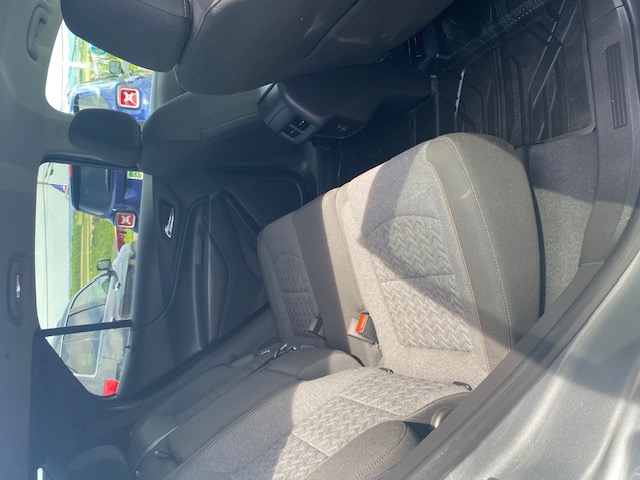 2024 Chevrolet Equinox LT - Photo 15