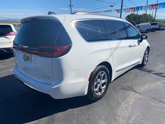 2023 Chrysler Pacifica Limited - Photo 6